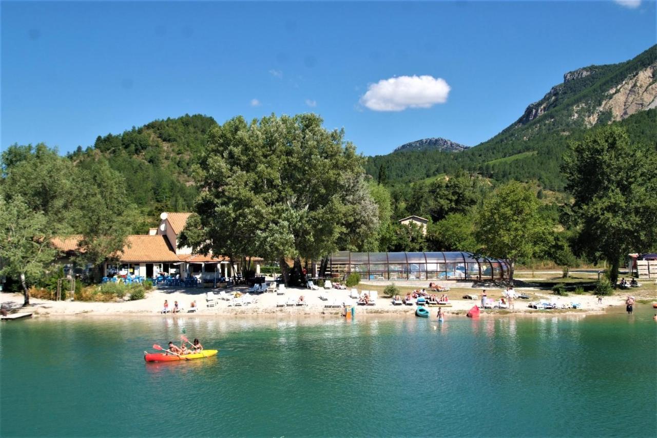 Camping Le Lac Bleu Hotel Chatillon-en-Diois Exterior photo