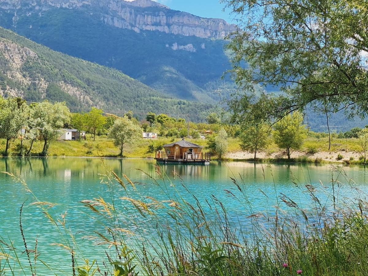 Camping Le Lac Bleu Hotel Chatillon-en-Diois Exterior photo