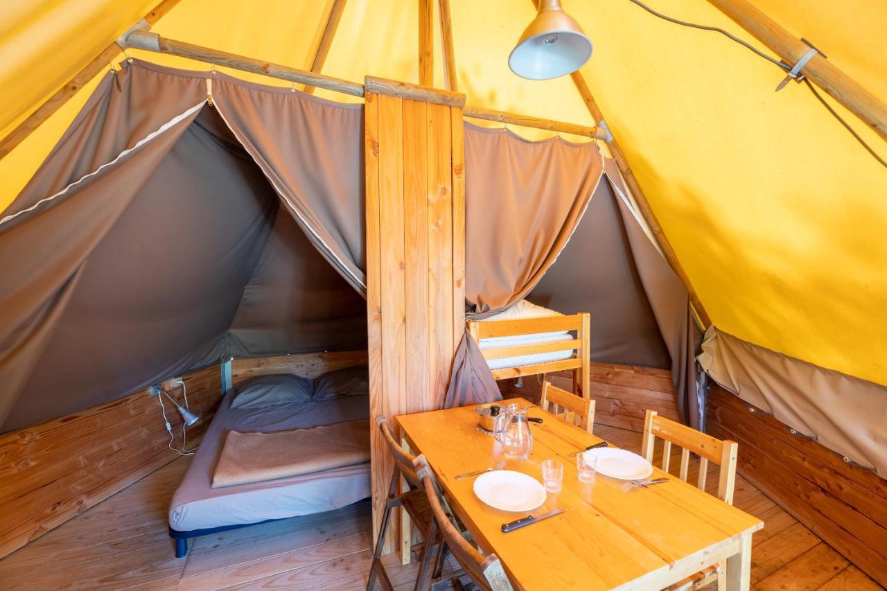 Camping Le Lac Bleu Hotel Chatillon-en-Diois Exterior photo