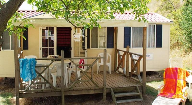 Camping Le Lac Bleu Hotel Chatillon-en-Diois Exterior photo