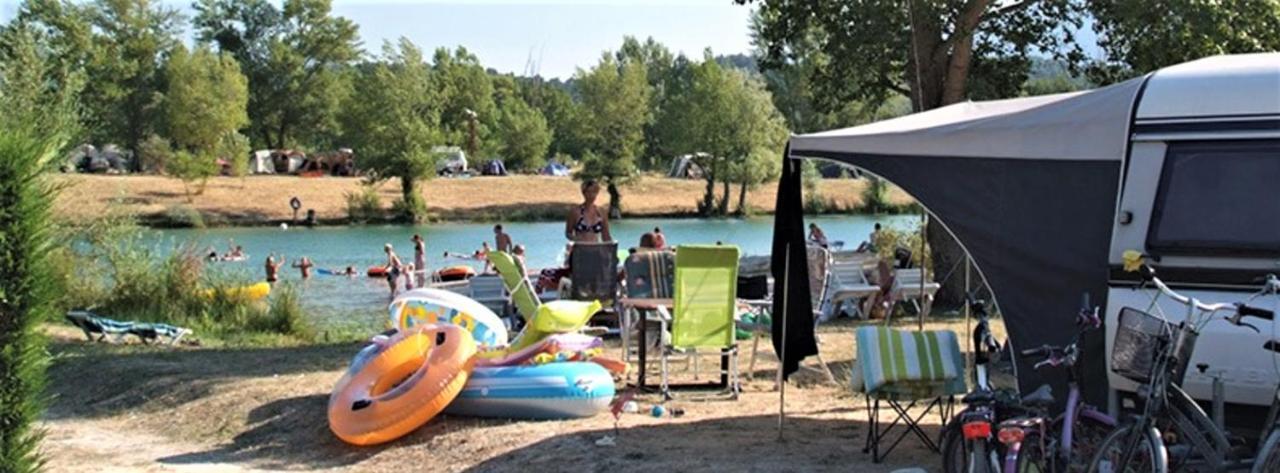 Camping Le Lac Bleu Hotel Chatillon-en-Diois Exterior photo